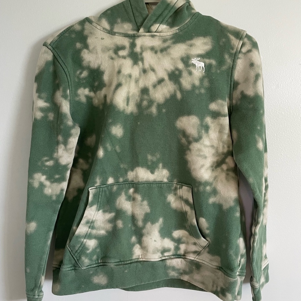 Abercrombie Kids Green and White Tie-Dye Hoodie size 13/14